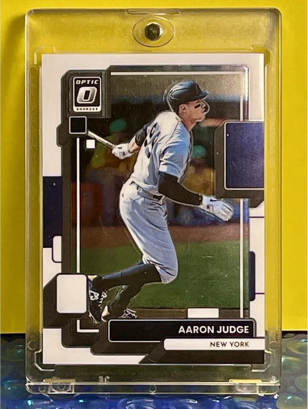 Aaron Judge Panini Optic Refractor  Prizm Card Yankees Free Case